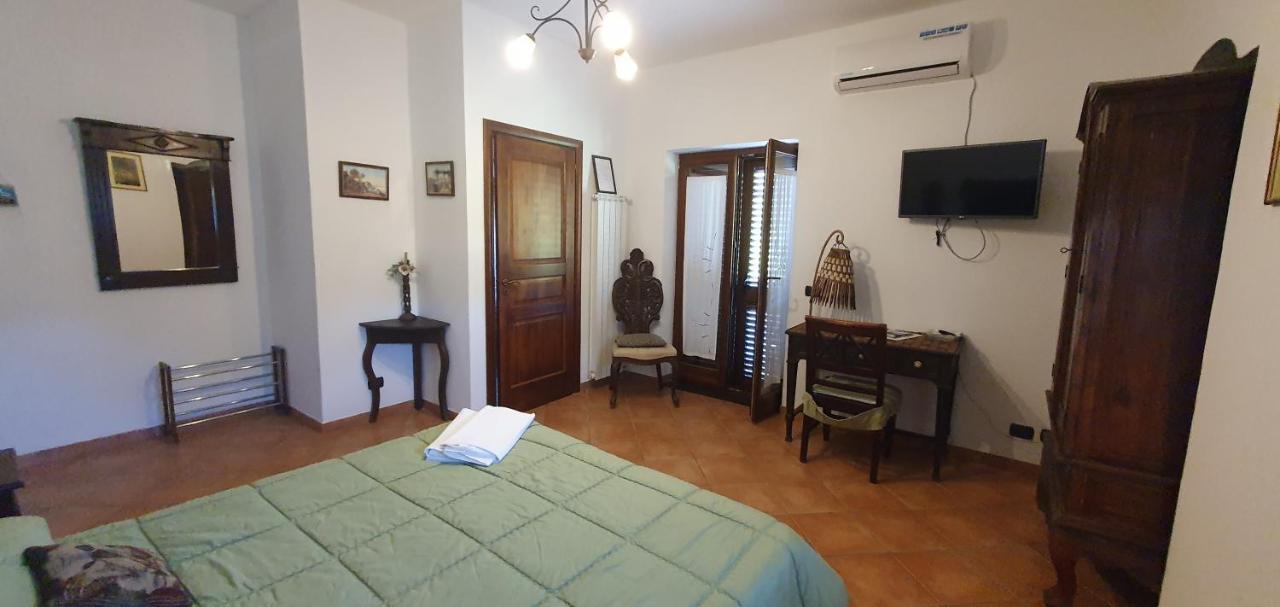 Bed and Breakfast La Cicogna Agerola Habitación foto