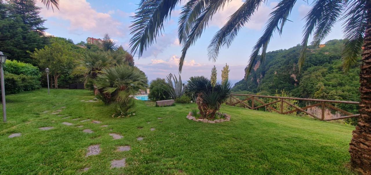 Bed and Breakfast La Cicogna Agerola Exterior foto